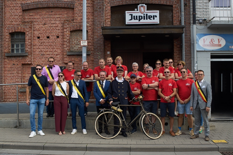 Klik op de foto om originele grootte te bekijken